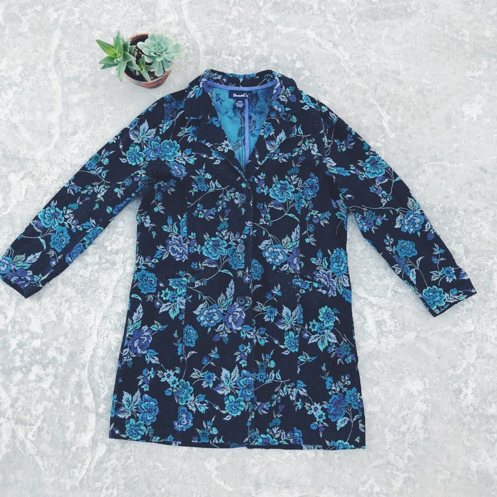 Denim Floral Jacket 🧥